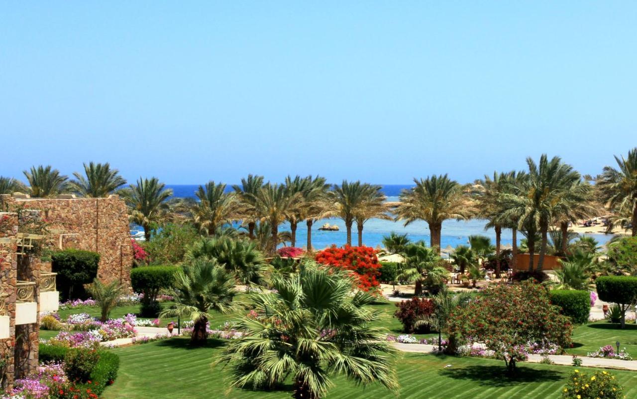 Brayka Bay Reef Resort Abu Dabab Exterior photo